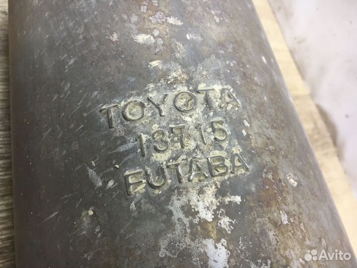 Глушитель Toyota Prius III (2009—2011)