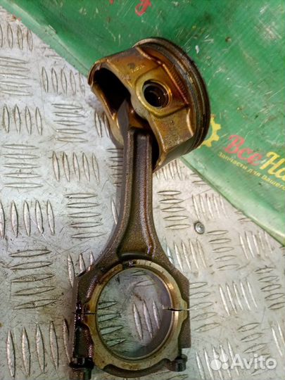 Поршень с шатуном Toyota Camry 40 седан V2GR-R62A