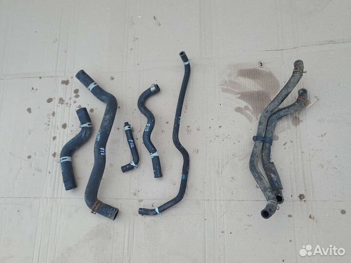 Патрубок системы охлаждения Nissan Primera P12