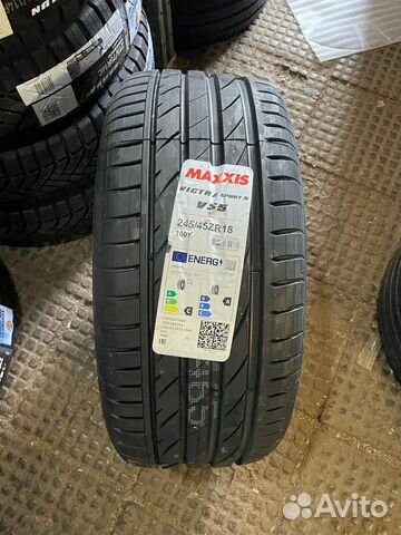 Maxxis Victra Sport VS-5 SUV 245/45 R18 100Y