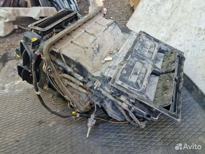 Корпус отопителя печка Audi A8/S8 D2 4D1820003B