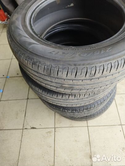 Pirelli Scorpion 215/65 R17
