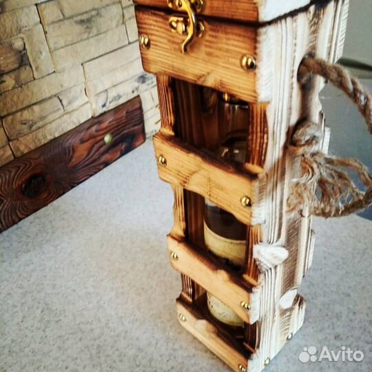 Упаковка с бутылкой