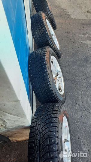 Резина с дисками 195/65 r15