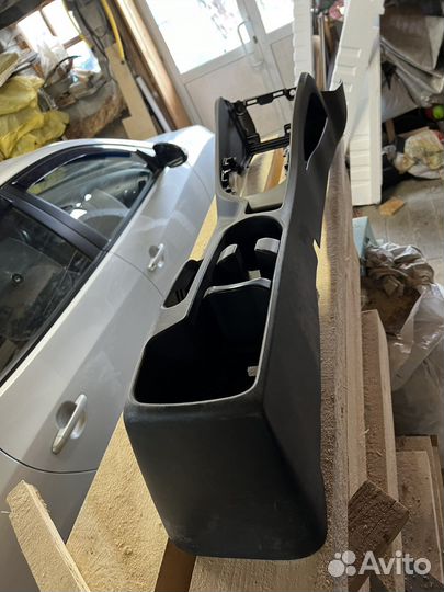 Центральная консоль