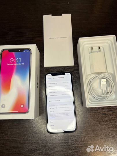 iPhone X, 64 ГБ