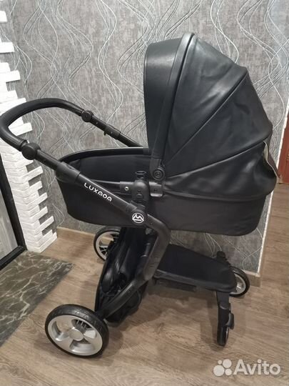 Коляска детская Luxmom