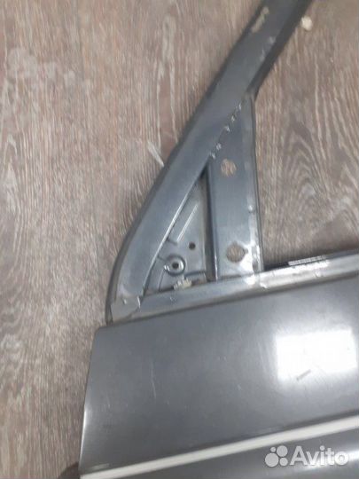 Дверь передняя левая Mitsubishi Pajero V14C 4D56