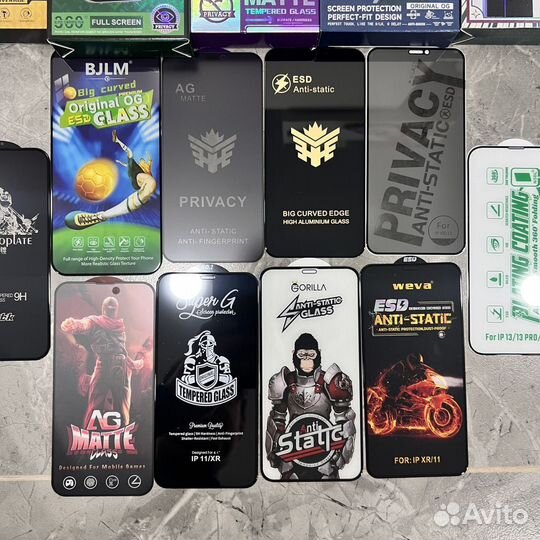 Защитные стекла оптом от эконом до элитного класса