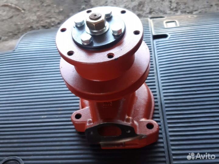 Насос водяной Д-240