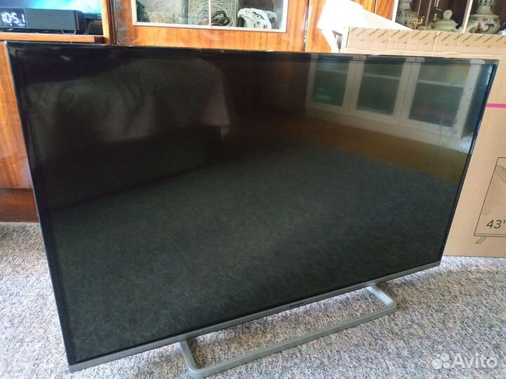 Продам телевизор Panasonic 42asr600