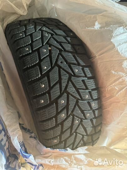 Dunlop SP Winter Ice02 205/55 R16