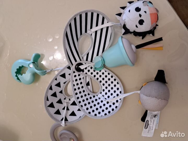 Мобиль на коляску и кровать