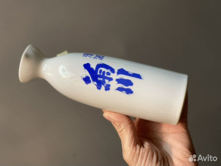 Бутылка сакэ. Мини бутылка. Япония