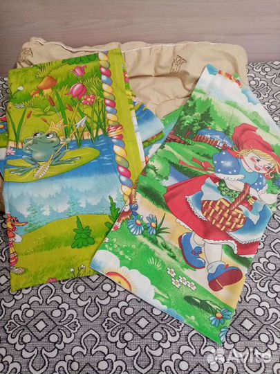 Одеяло и 2 комплекта постельного белья