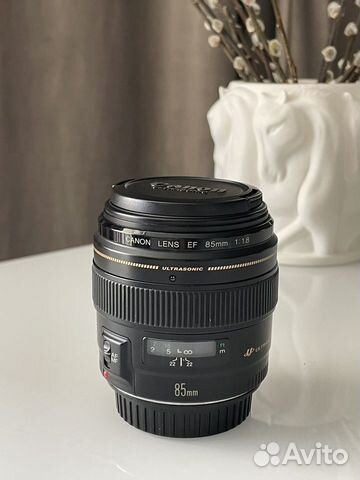 Canon ef 85mm f 1.8