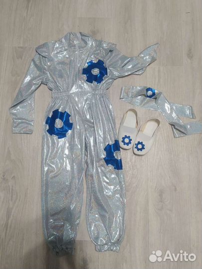 Новогодний костюм работа