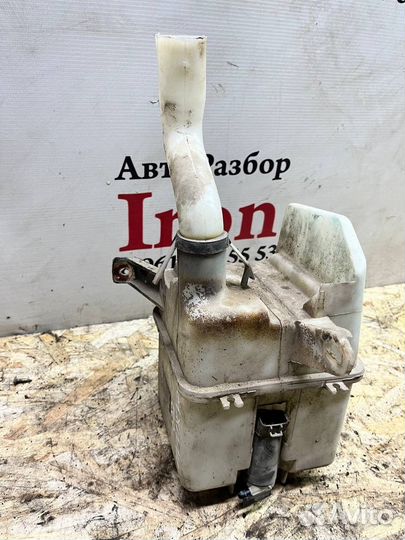 Бачок омывателя в сборе Geely Emgrand ec7 моторчик