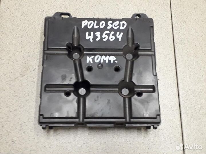 Блок комфорта Volkswagen Polo Sed RUS