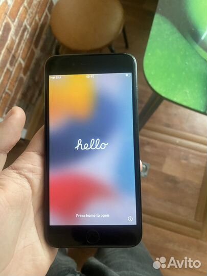 Телефон iPhone 7 plus 128gb