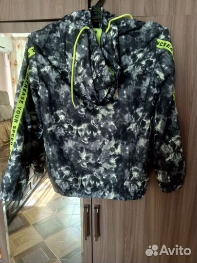 Ветровка для мальчика 158