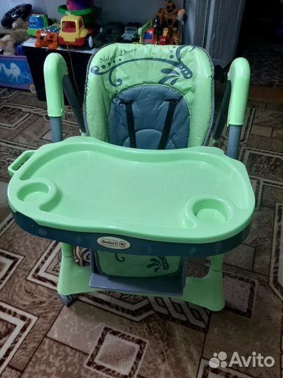 Стульчик для кормления
