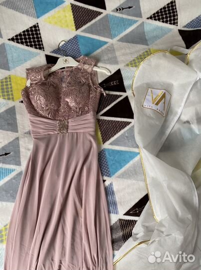 Вечернее платье в пол