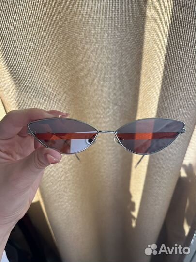 Солнцезащитные очки