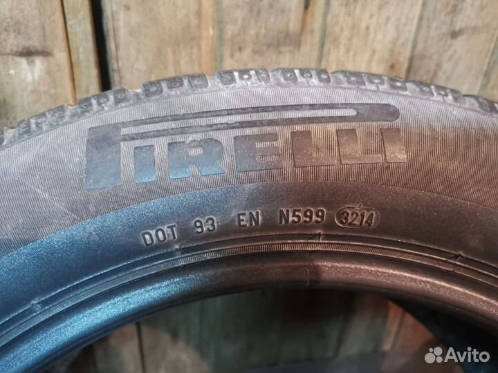 Pirelli Winter Sottozero 210 Serie II 225/55 R17 97H