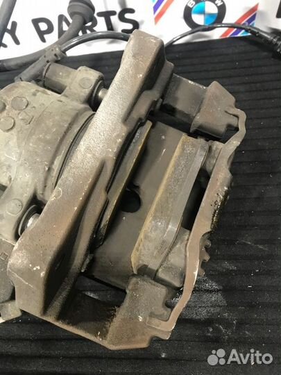 Суппорта тормозные комплект передняя Bmw 5 E60