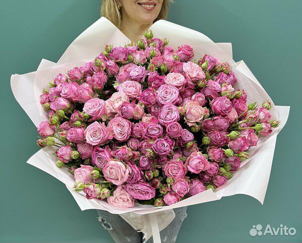 Кустовая роза пионовидная бомбастики