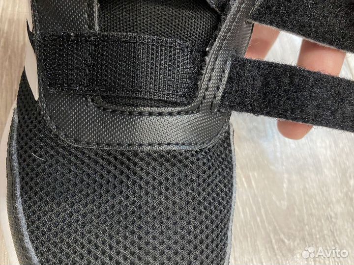 Кроссовки adidas размер 31