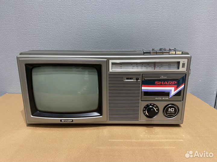 Sharp 10P-28H new box super lux elite