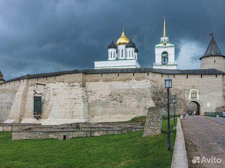 Экскурсия — Псков — Псковский Кремль снаружи и изн