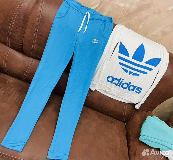Спортивный костюм