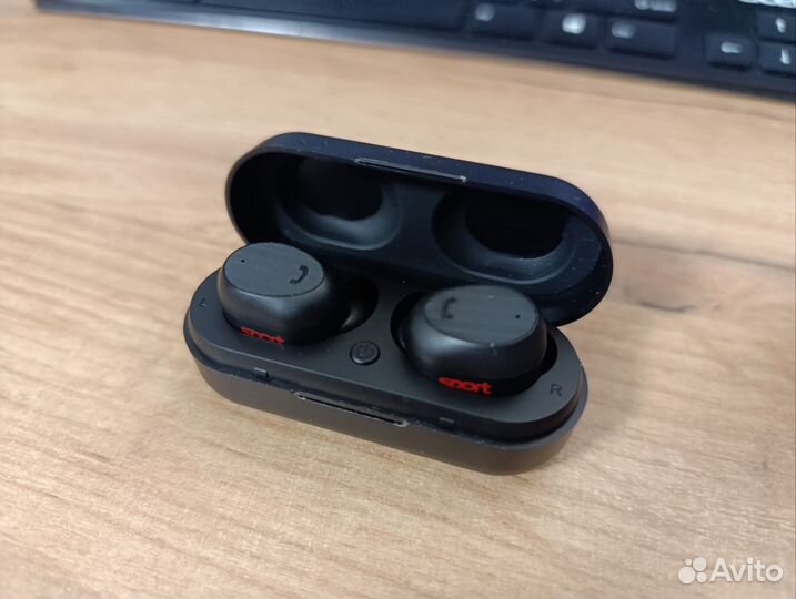 Беспроводные наушники Elari Nanopods Sport