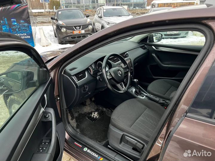 Skoda Octavia 1.6 AT, 2018, 150 400 км