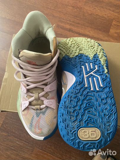 Кроссовки баскетбольные Nike 36 детские