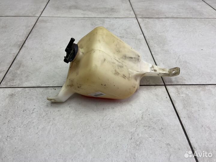 Бачок расширительный Geely Emgrand EC7