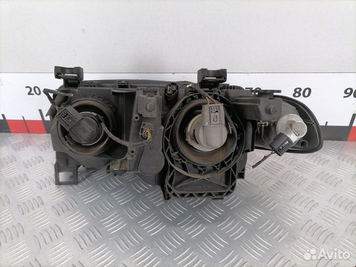 Фара правая BMW 3 E46 2003 63126901970