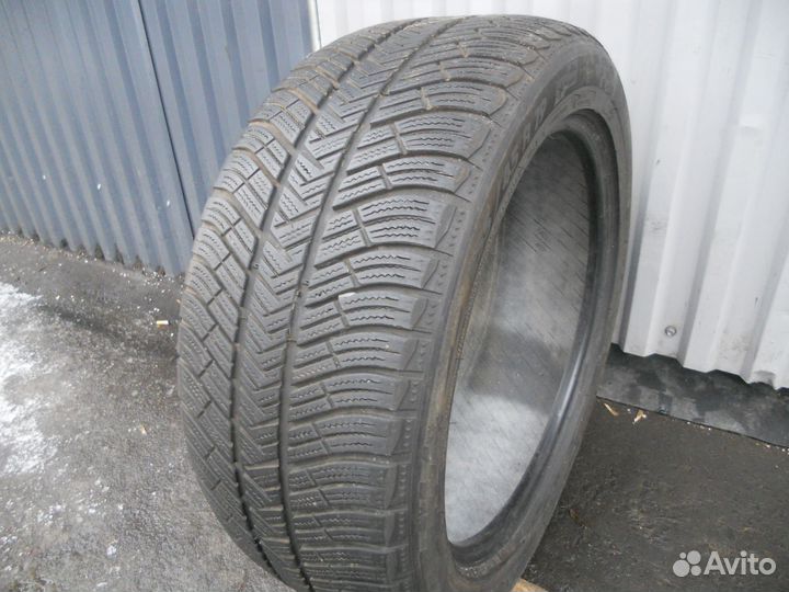 Michelin Pilot Alpin PA4 255/45 R19 104V