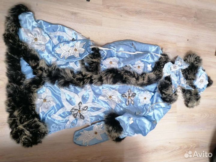 Новогодний костюм снегурочки