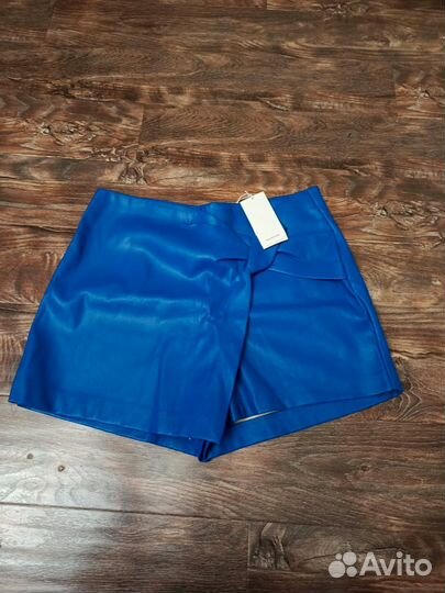 Шорты новые