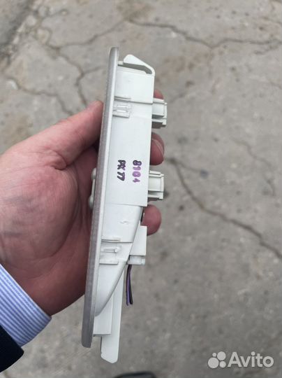 Плафон в салон Nissan Qashqai j10