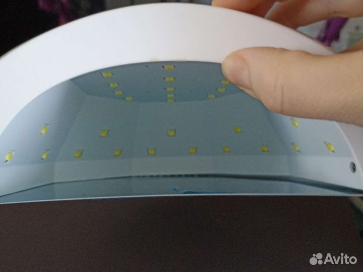 Лампа для сушки ногтей