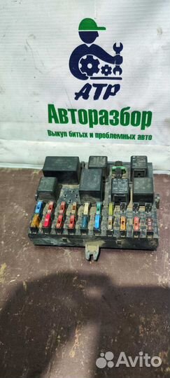 Блок предохранителей салонный ваз (LADA) 2111