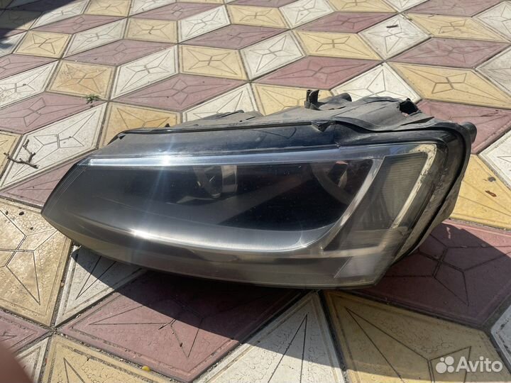 Фара левая на фольсваген джета 6