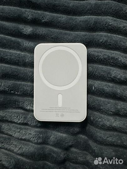 Продам повербанк iPhone