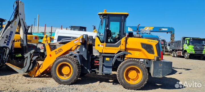 Фронтальный погрузчик YIGONG ZL925, 2022