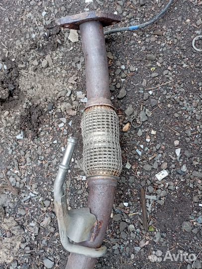 Средняя часть глушителя на Киа Пиканто 2019 года